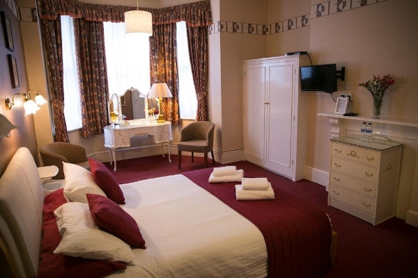 Hotel The Sherwood - Guest House